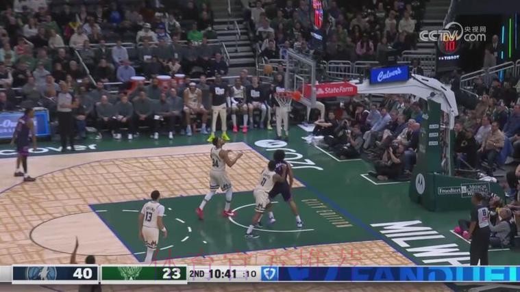 兰德尔29+8+6字母哥25+8 森林狼客场大胜雄鹿